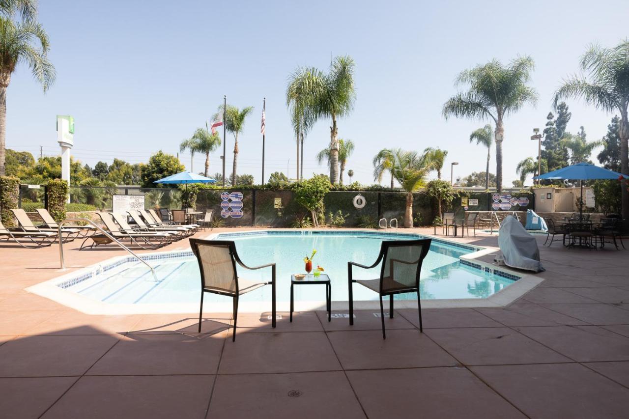 Holiday Inn Santa Ana-Orange County Airport By Ihg Luaran gambar